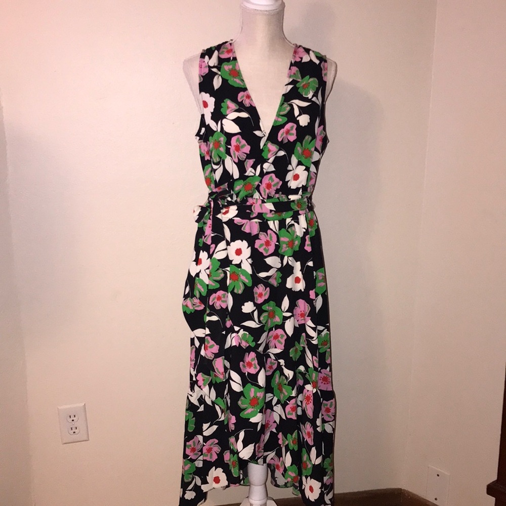Who What Wear Floral Wrap Dress Medium